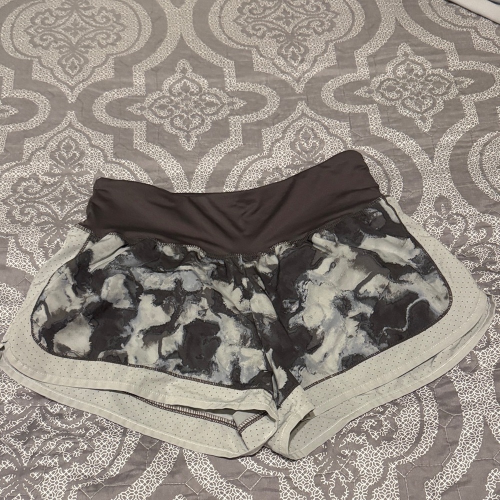 Champion Women's Black & Gray Marbled Athletic Shorts